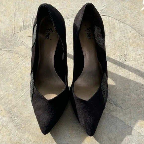 Fioni black suede and snake twist high  Heels - Picture 3 of 7